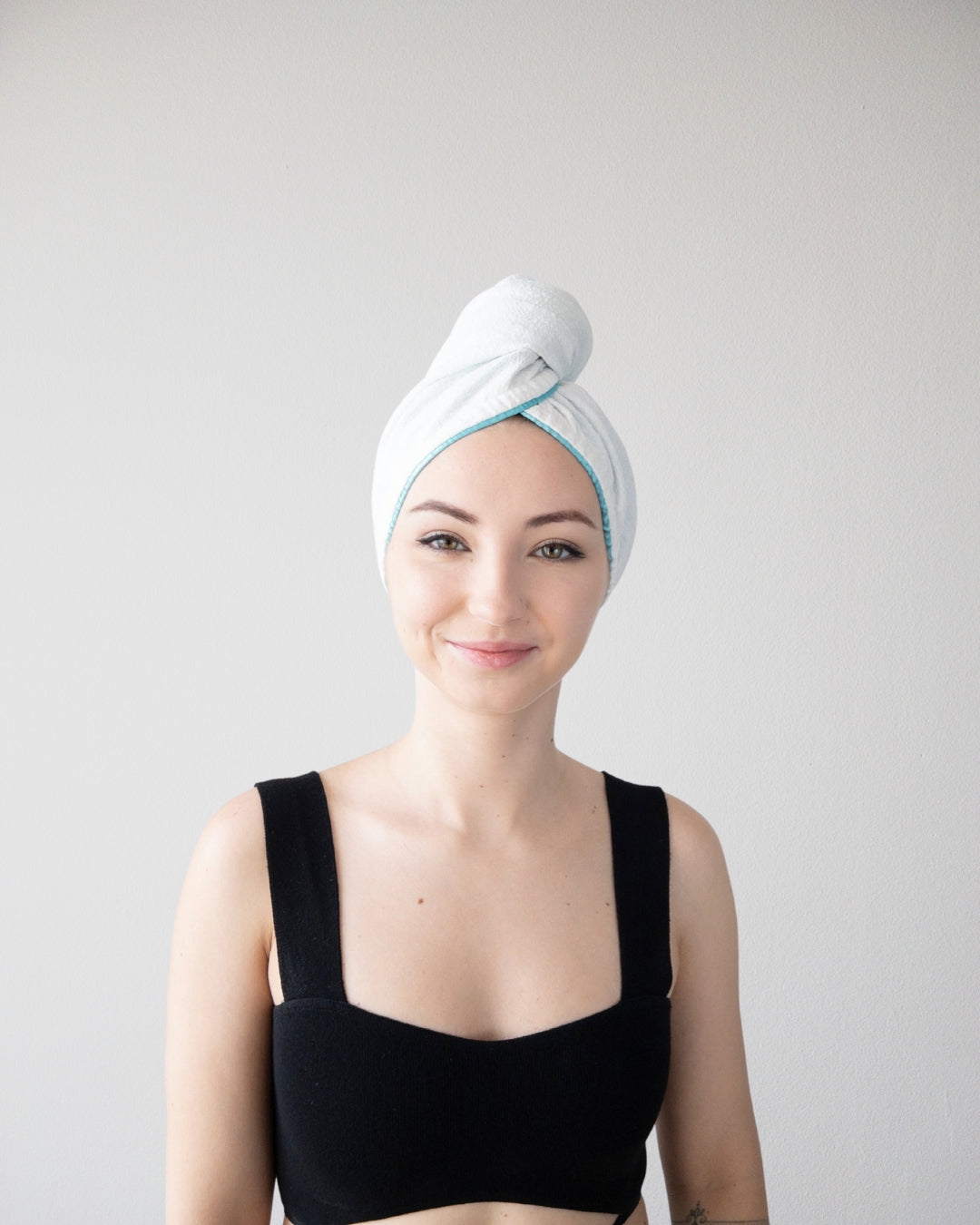 PREMIUM TURBAN MINT / WHITE