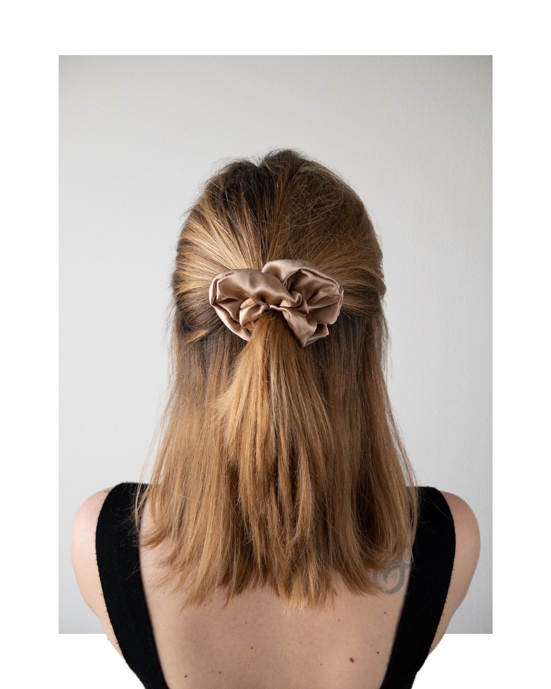SILK SCRUNCHY CHAMPAGNE