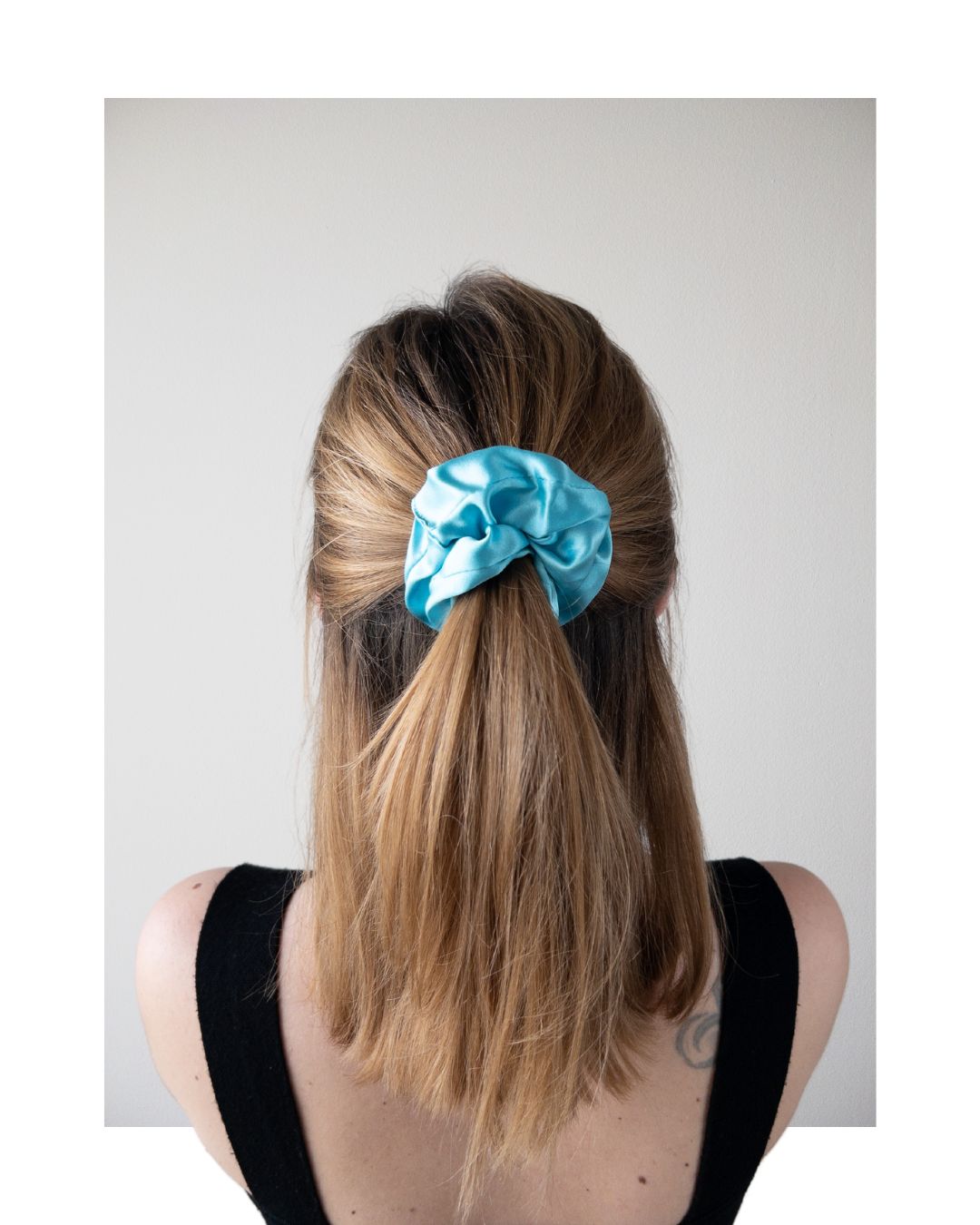 SILK SCRUNCHY BABY BLUE